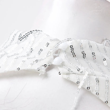 Abito con Nappe e Paillettes – Senza Schienale, Collo Alto