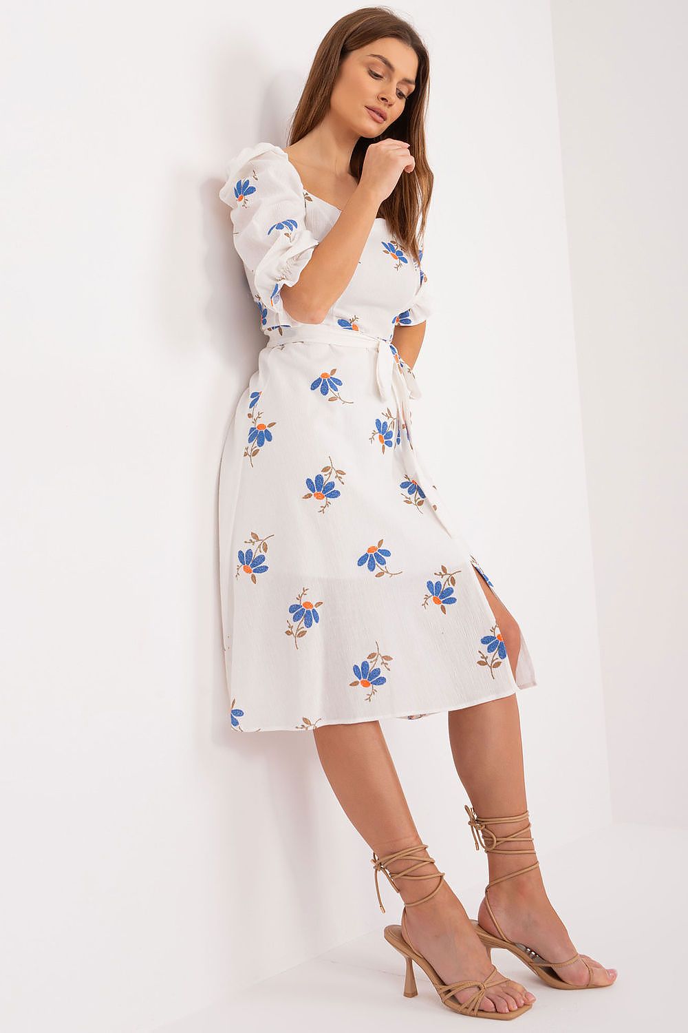 Vestito da giorno model 195789 Lakerta 